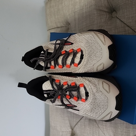 Brooks Divide Trail Running sneakers - Picture 2 of 5